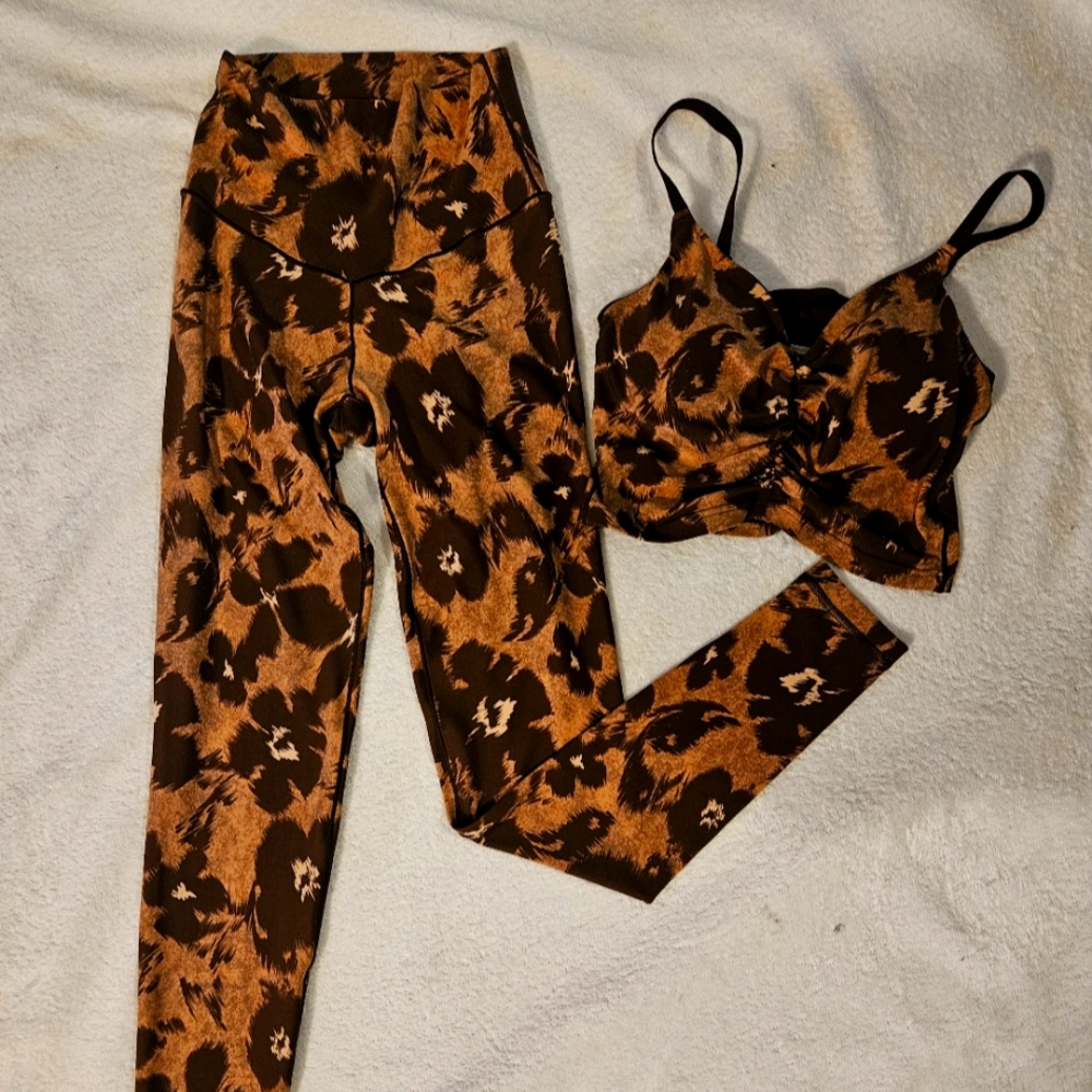 AE Offline athletic set XS, EUC